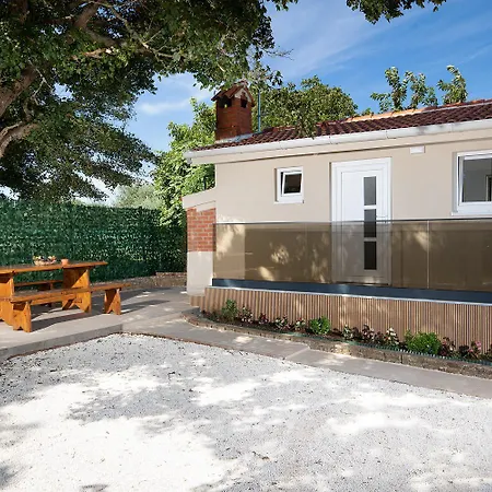 Cvita For 2 People Near Pula With Private Heated Pool Villa