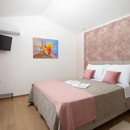 فيلة Cvita For 2 People Near Pula With Private Heated Pool Šišan