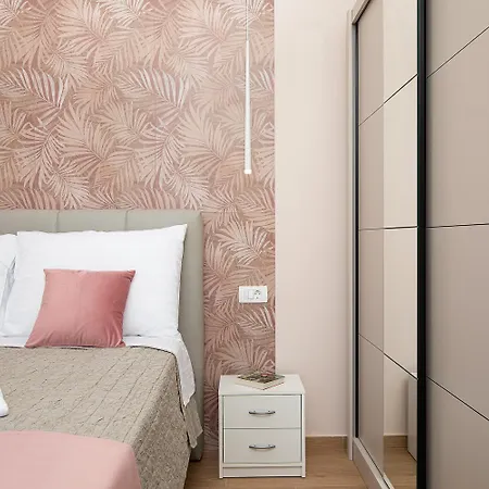 Cvita For 2 People Near Pula With Private Heated Pool Šišan