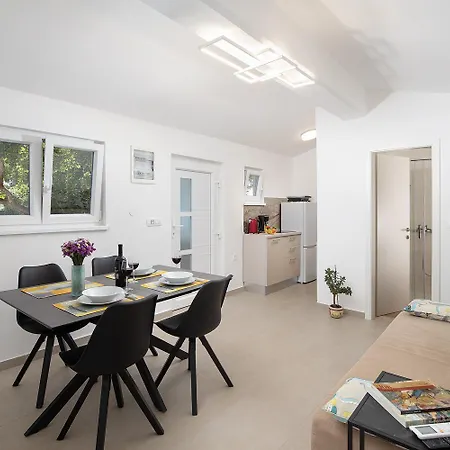 Cvita For 2 People Near Pula With Private Heated Pool * Šišan