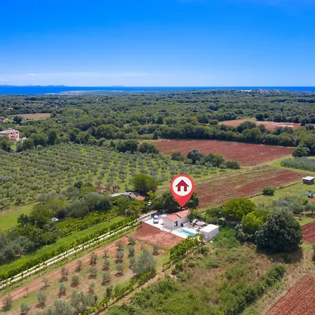 فيلة Cvita For 2 People Near Pula With Private Heated Pool Šišan
